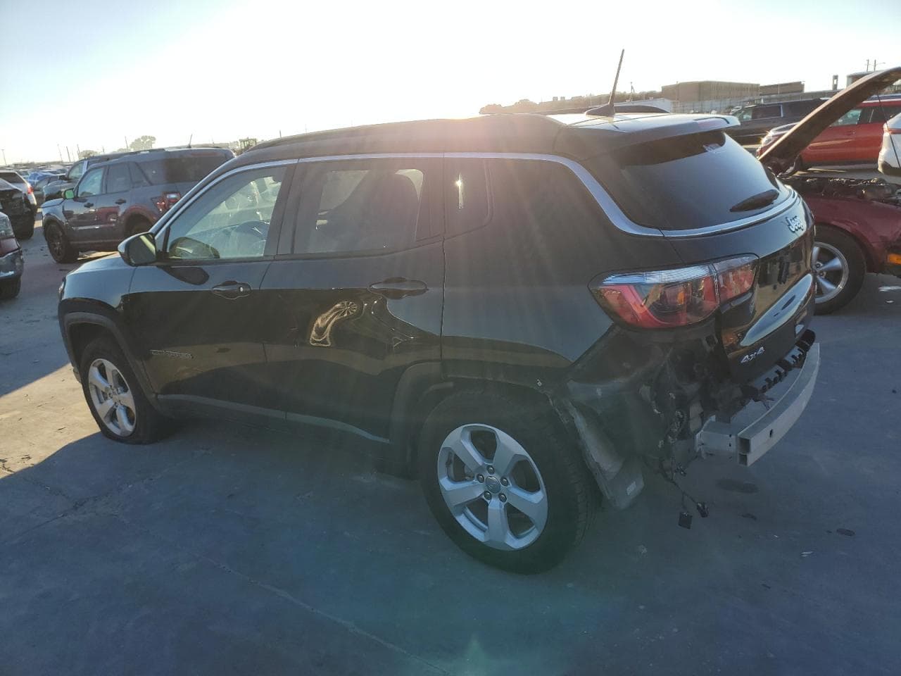 2018 Jeep Compass Latitude - foto 2