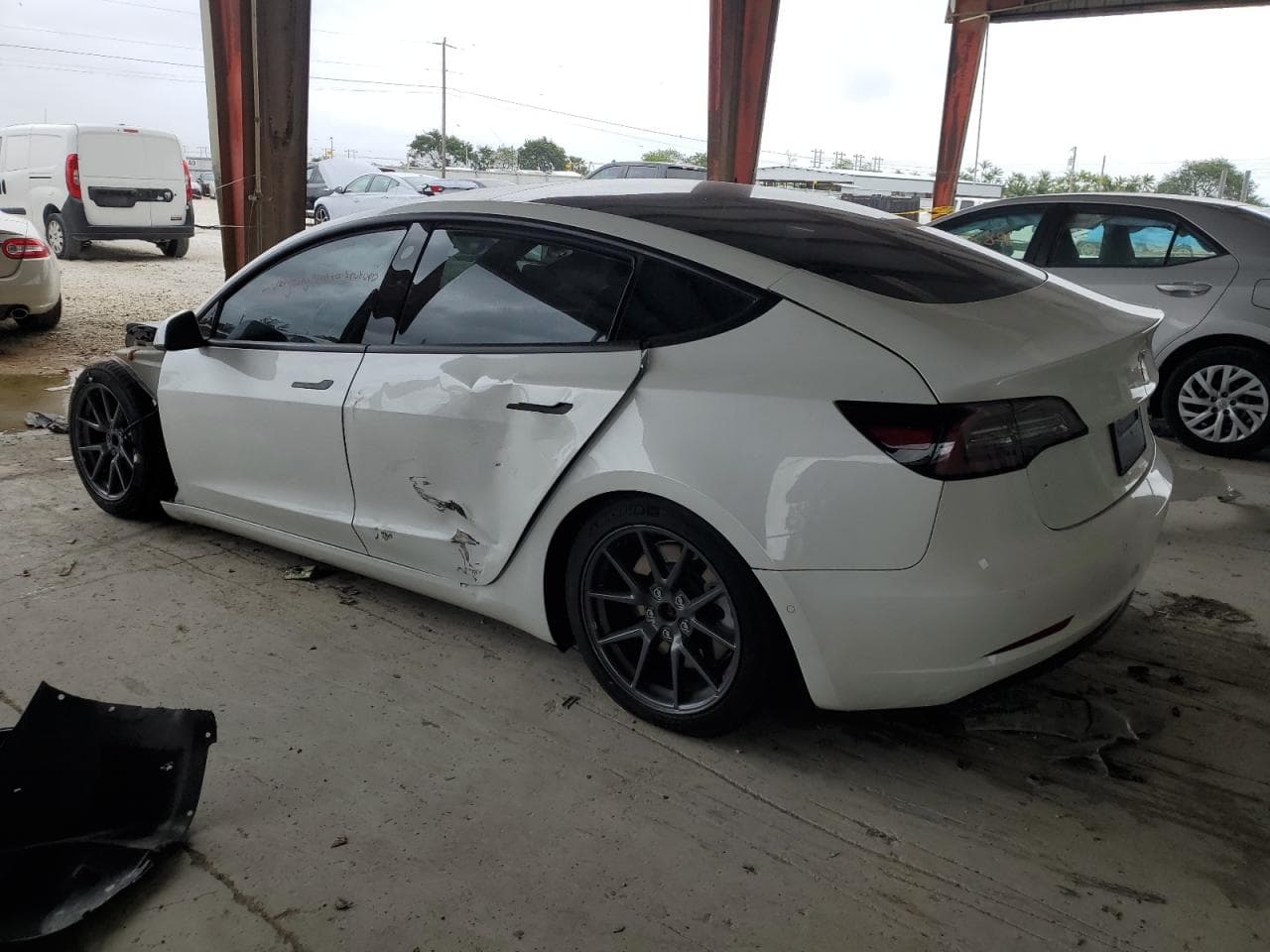 2021 Tesla Model 3 - foto 2