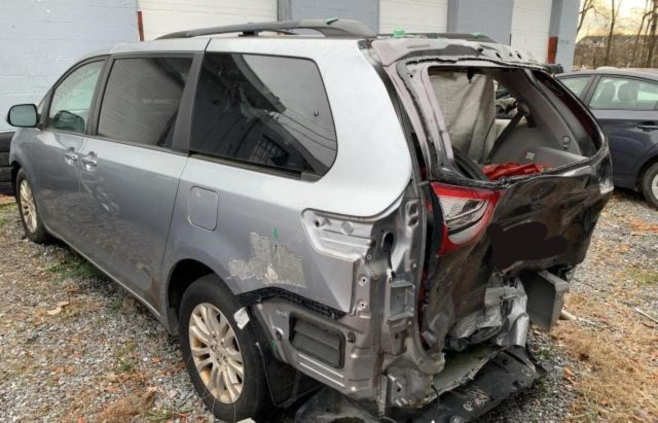 2011 Toyota Sienna Xle - foto 3