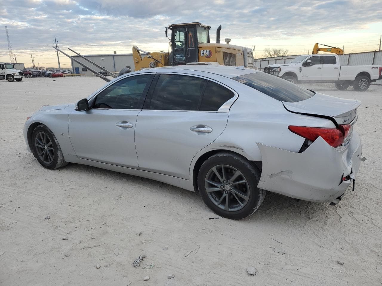 2015 Infiniti Q50 Base - foto 2
