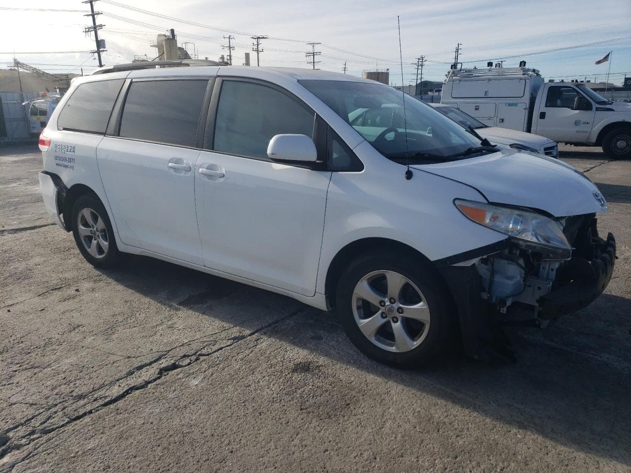 2013 Toyota Sienna Le - foto 4