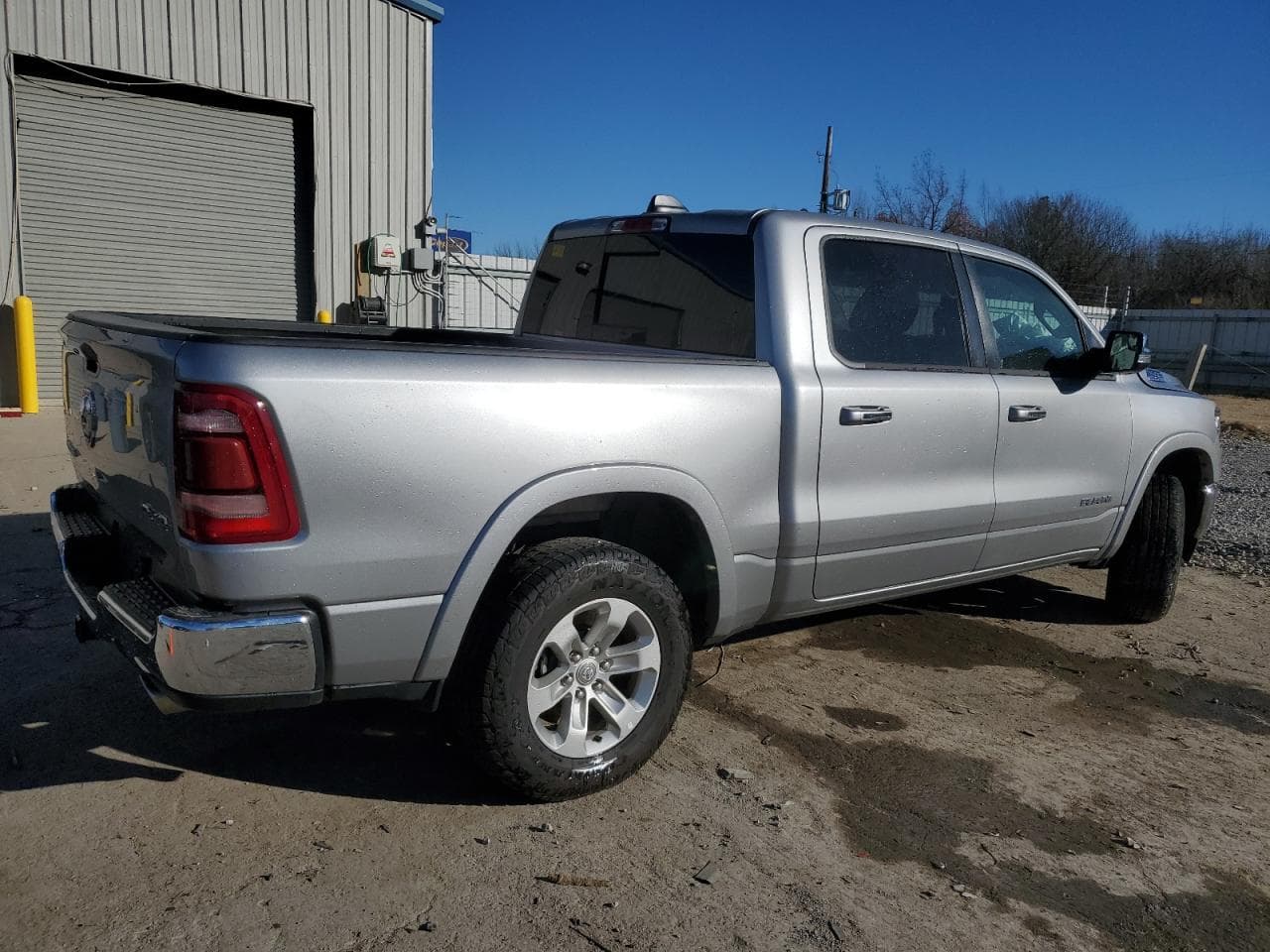 2022 Ram 1500 Laramie - foto 3