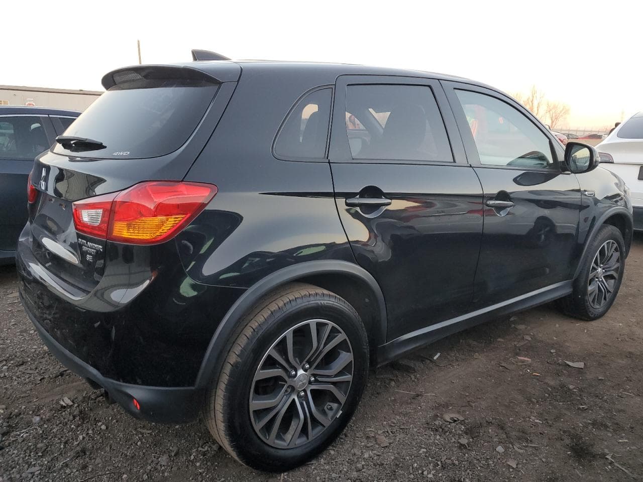 2017 Mitsubishi Outlander Sport Es - foto 3