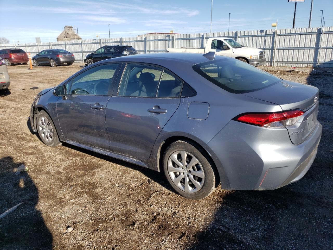 2022 Toyota Corolla Le - foto 2