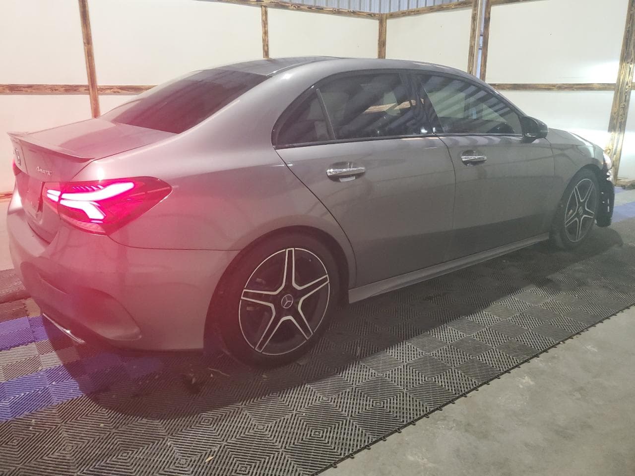 2019 Mercedes-Benz A 220 4Matic - foto 3