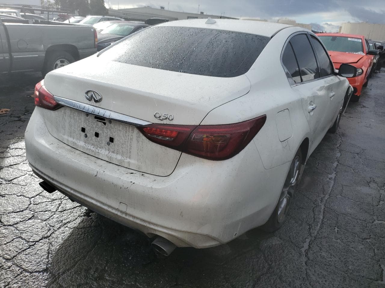 2020 Infiniti Q50 Luxe - foto 3