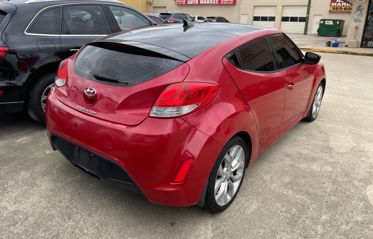 2015 Hyundai Veloster - foto 4
