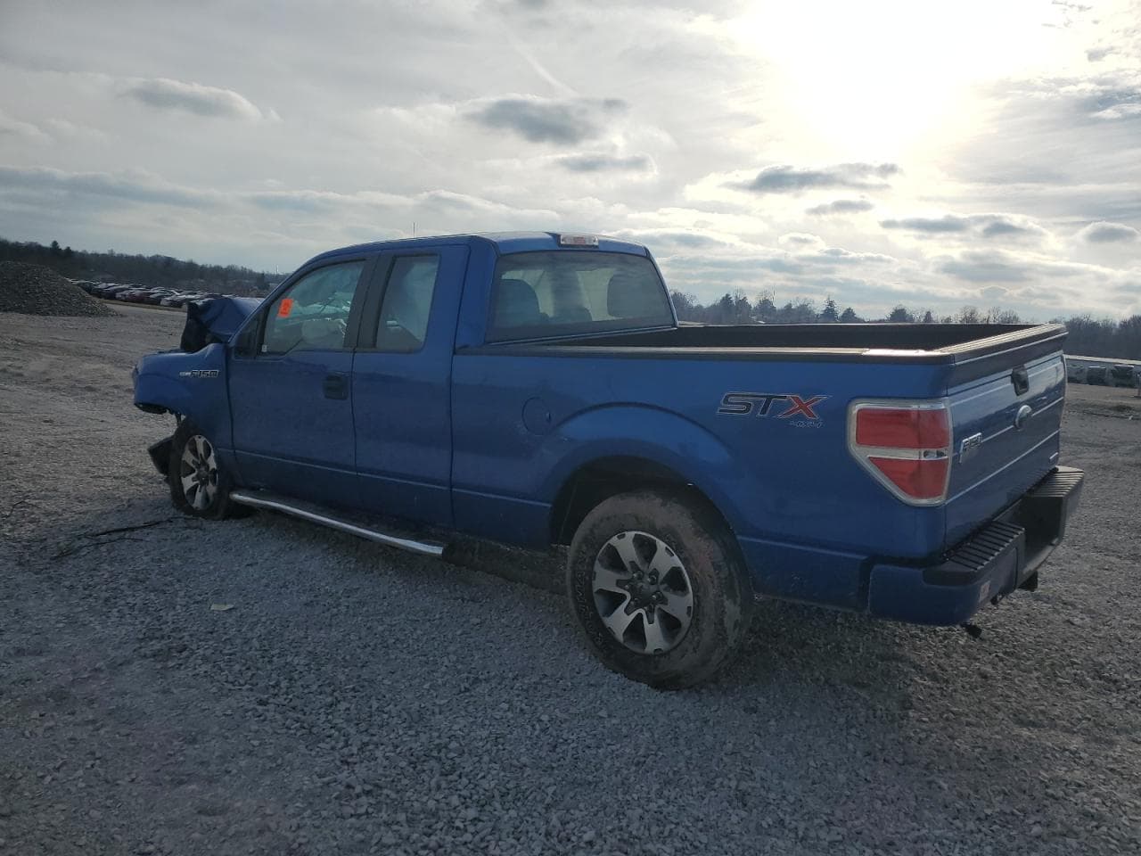 2014 Ford F150 Super Cab - foto 2