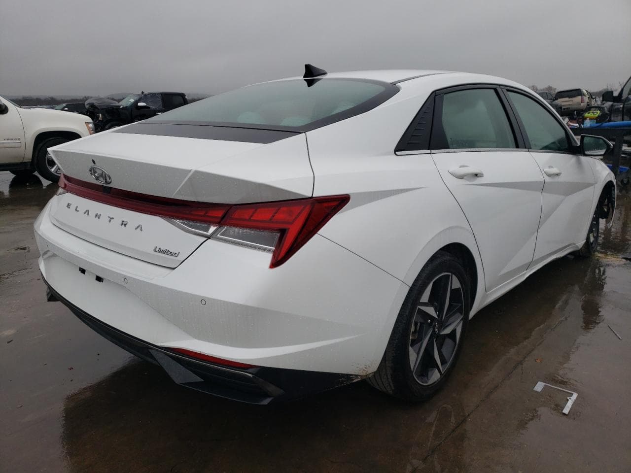 2021 Hyundai Elantra Limited - foto 3