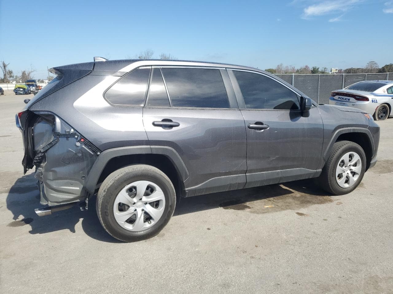 2024 Toyota Rav4 Le - foto 3