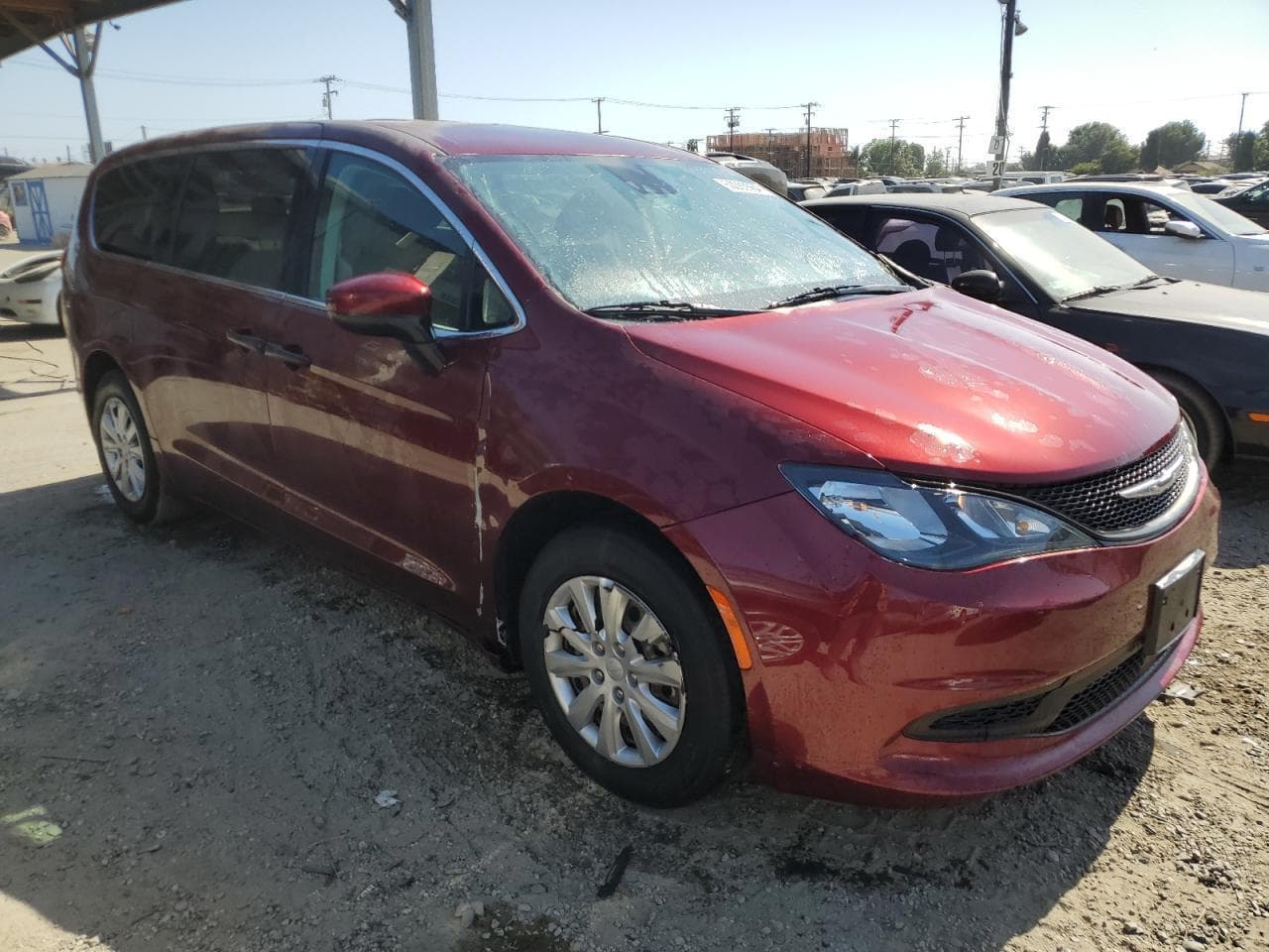 2021 Chrysler Voyager L - foto 4