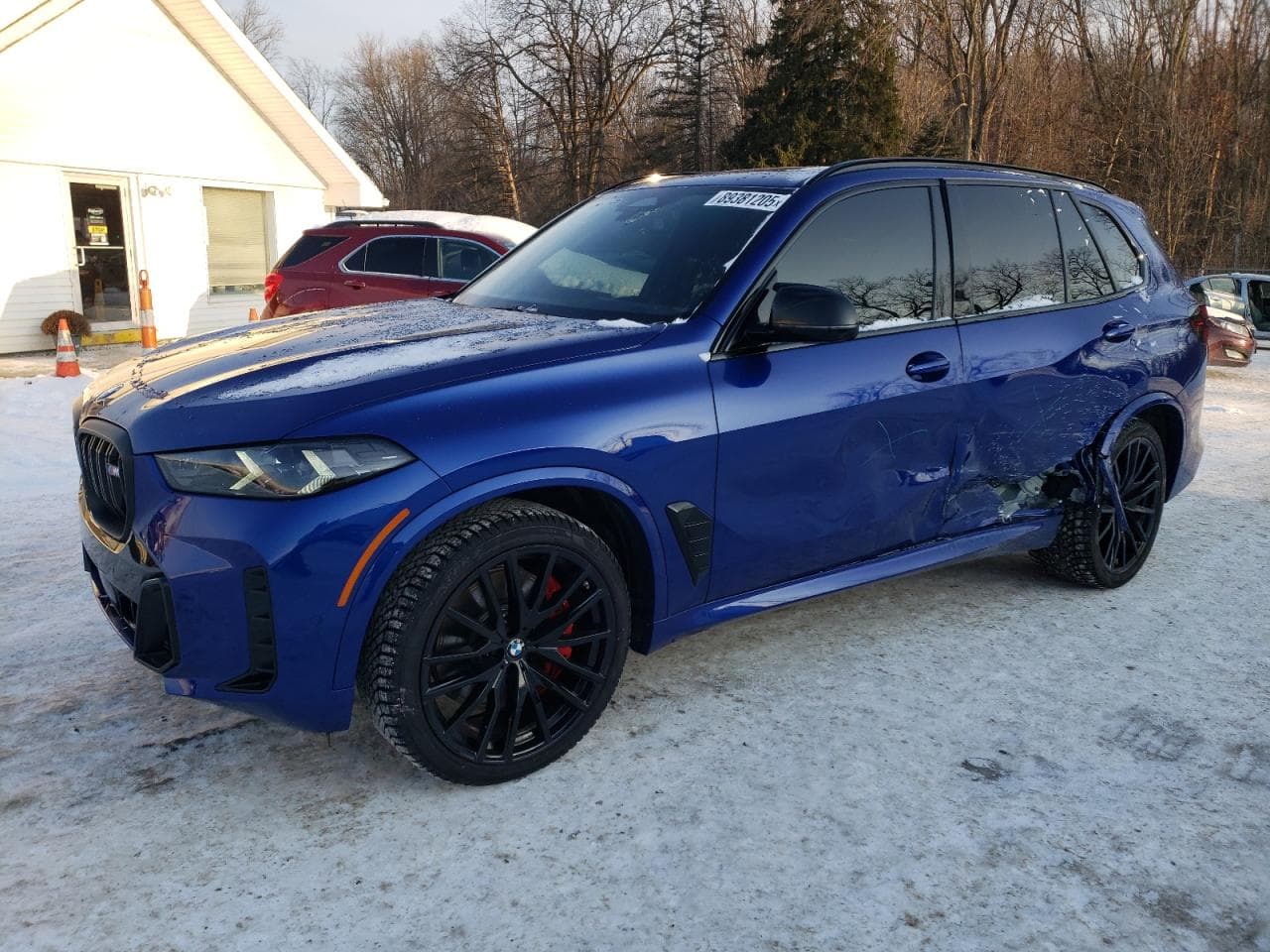 2025 BMW X5 M60I