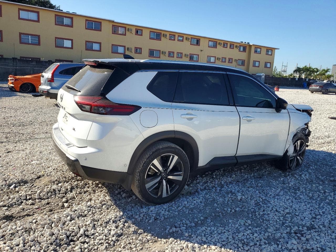 2024 Nissan Rogue Sl - foto 3