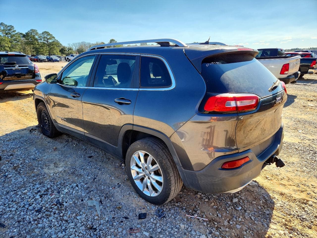 2015 Jeep Cherokee Limited - foto 2