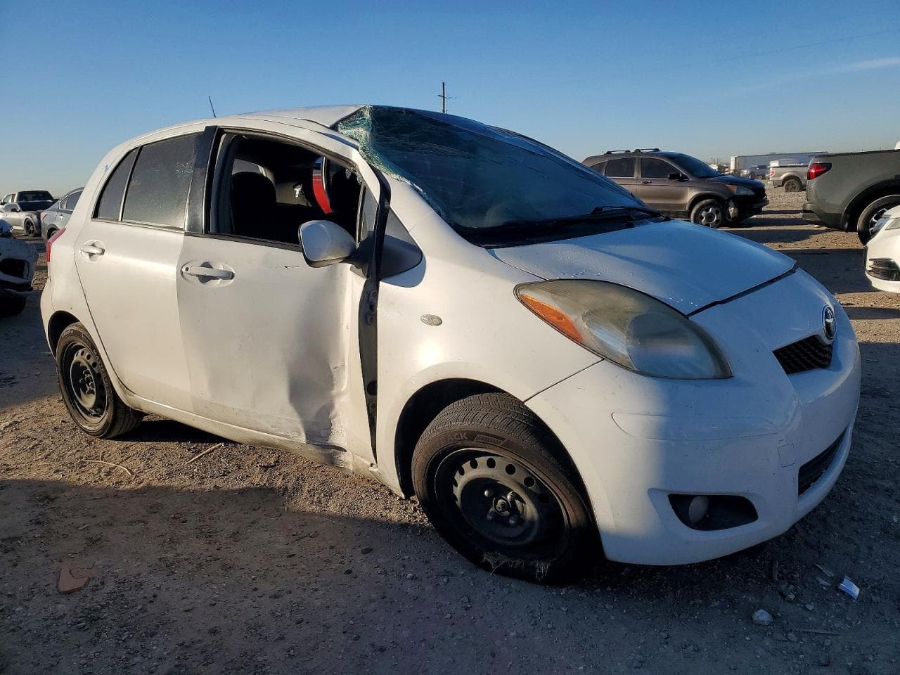 2010 Toyota Yaris - foto 4