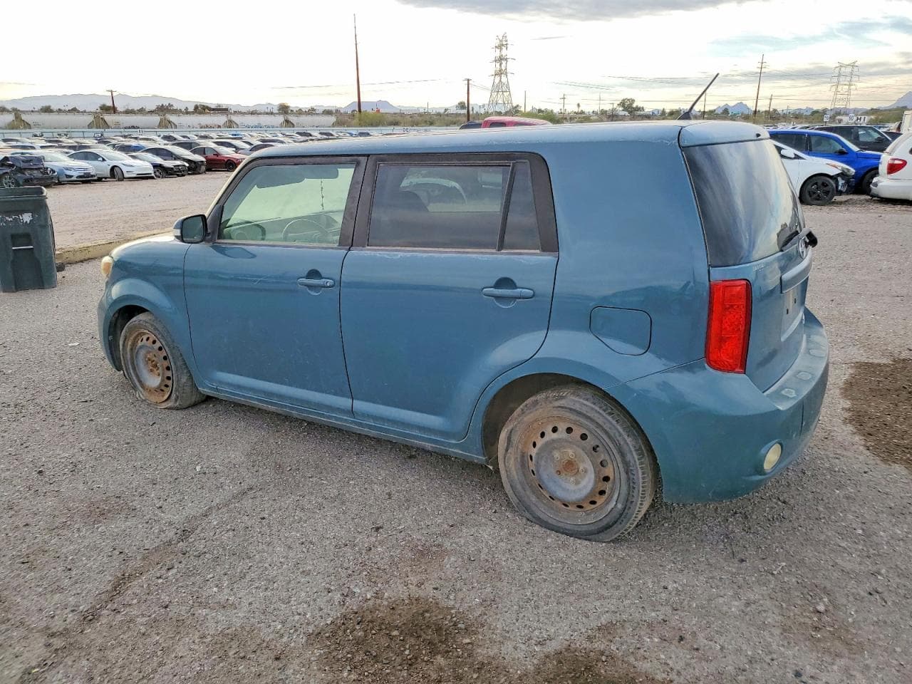 2008 Scion Xb - foto 2