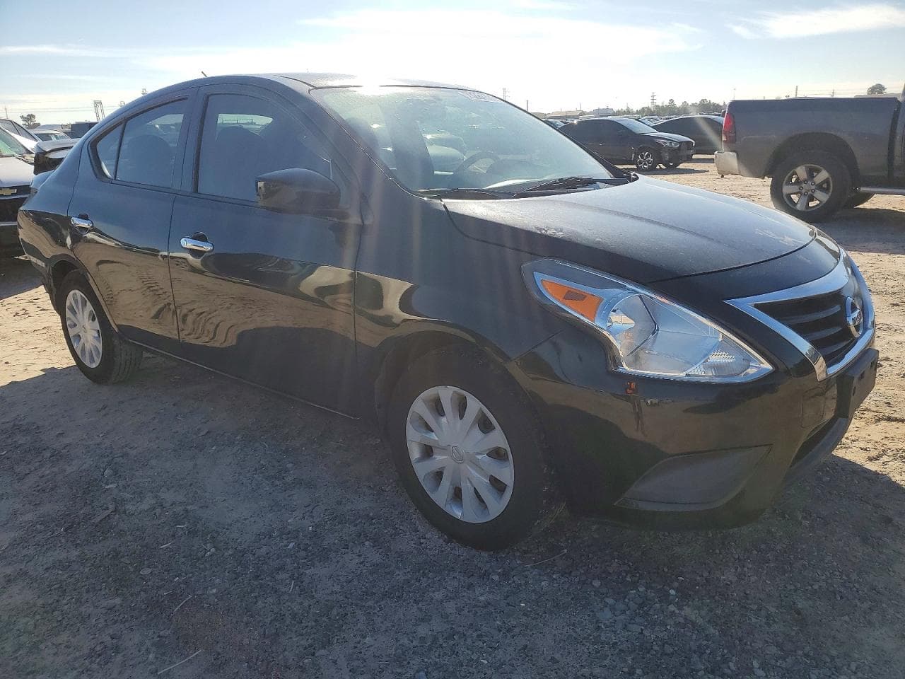 2019 Nissan Versa S - foto 4