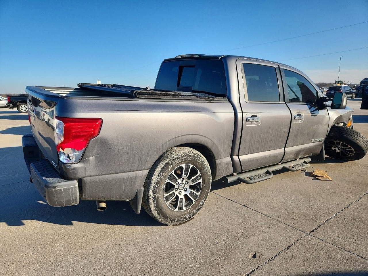 2021 Nissan Titan Sv - foto 3