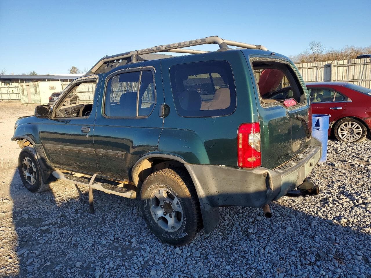 2001 Nissan Xterra Xe - foto 2