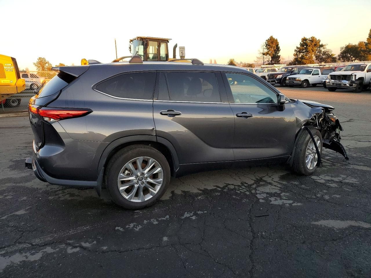 2022 Toyota Highlander Limited - foto 3