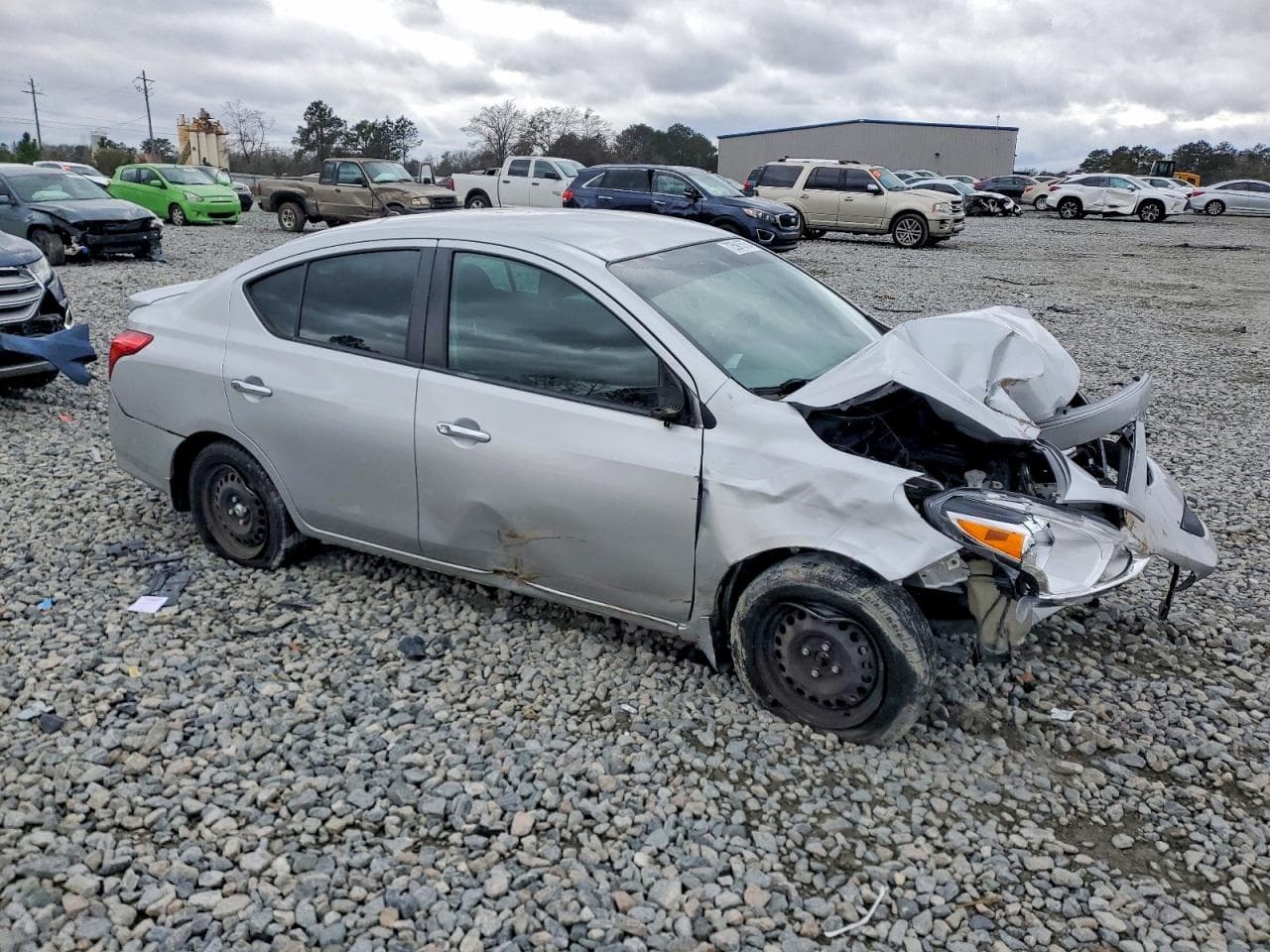 2018 Nissan Versa S - foto 4