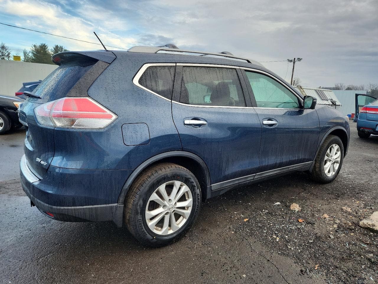2015 Nissan Rogue S - foto 3
