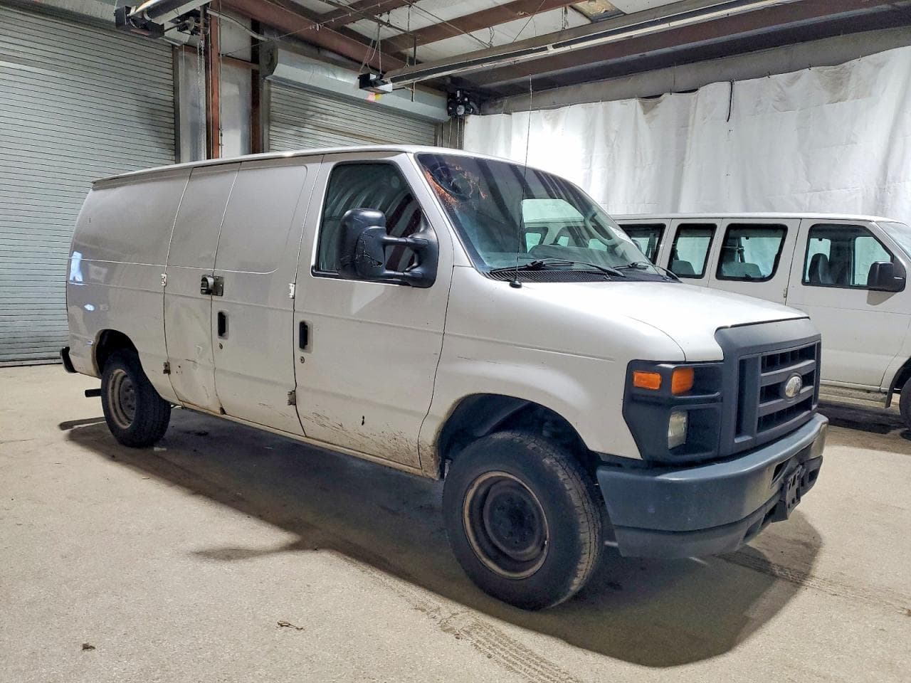 2014 Ford Econoline E150 Van - foto 4