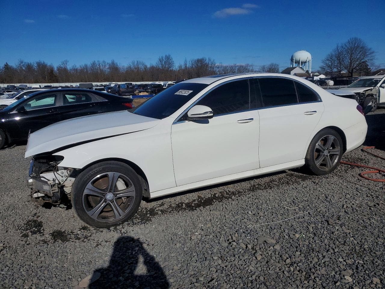 Mercedes-Benz E-klasse 2017 z USA