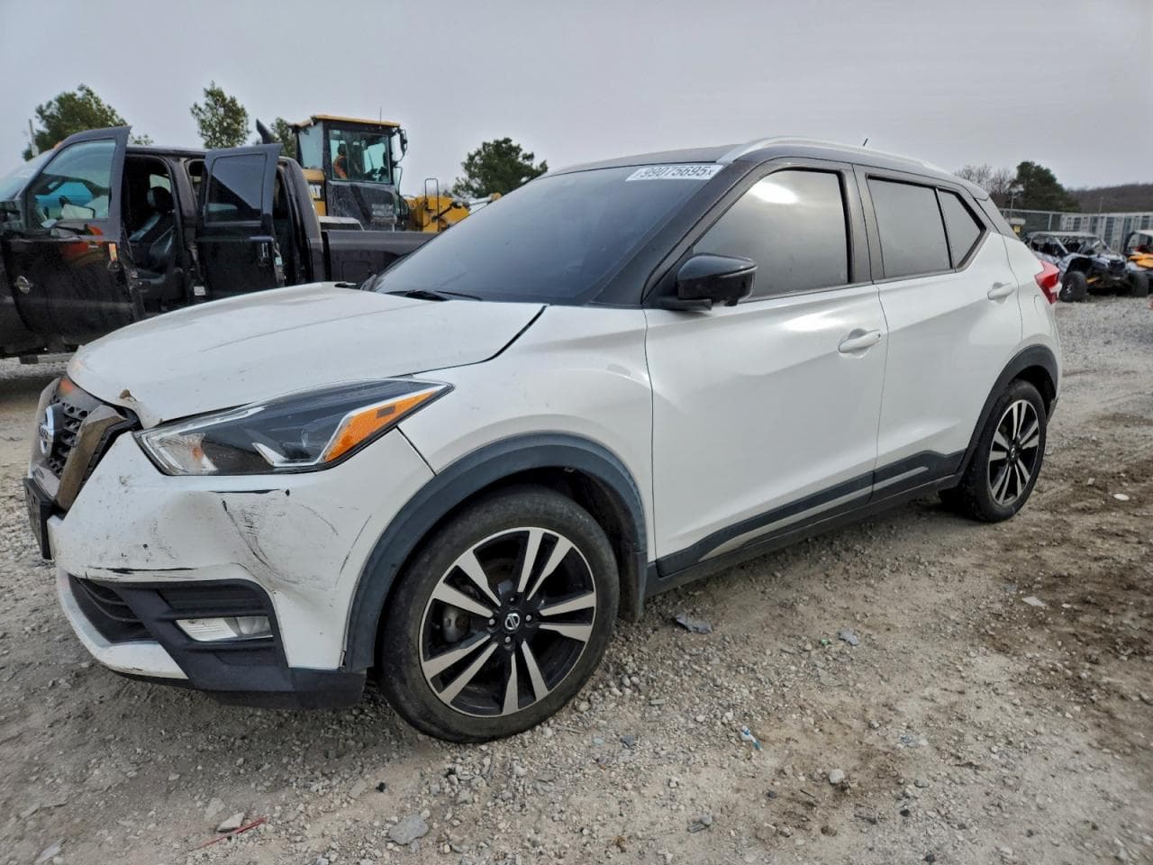 2020 Nissan Kicks Sr