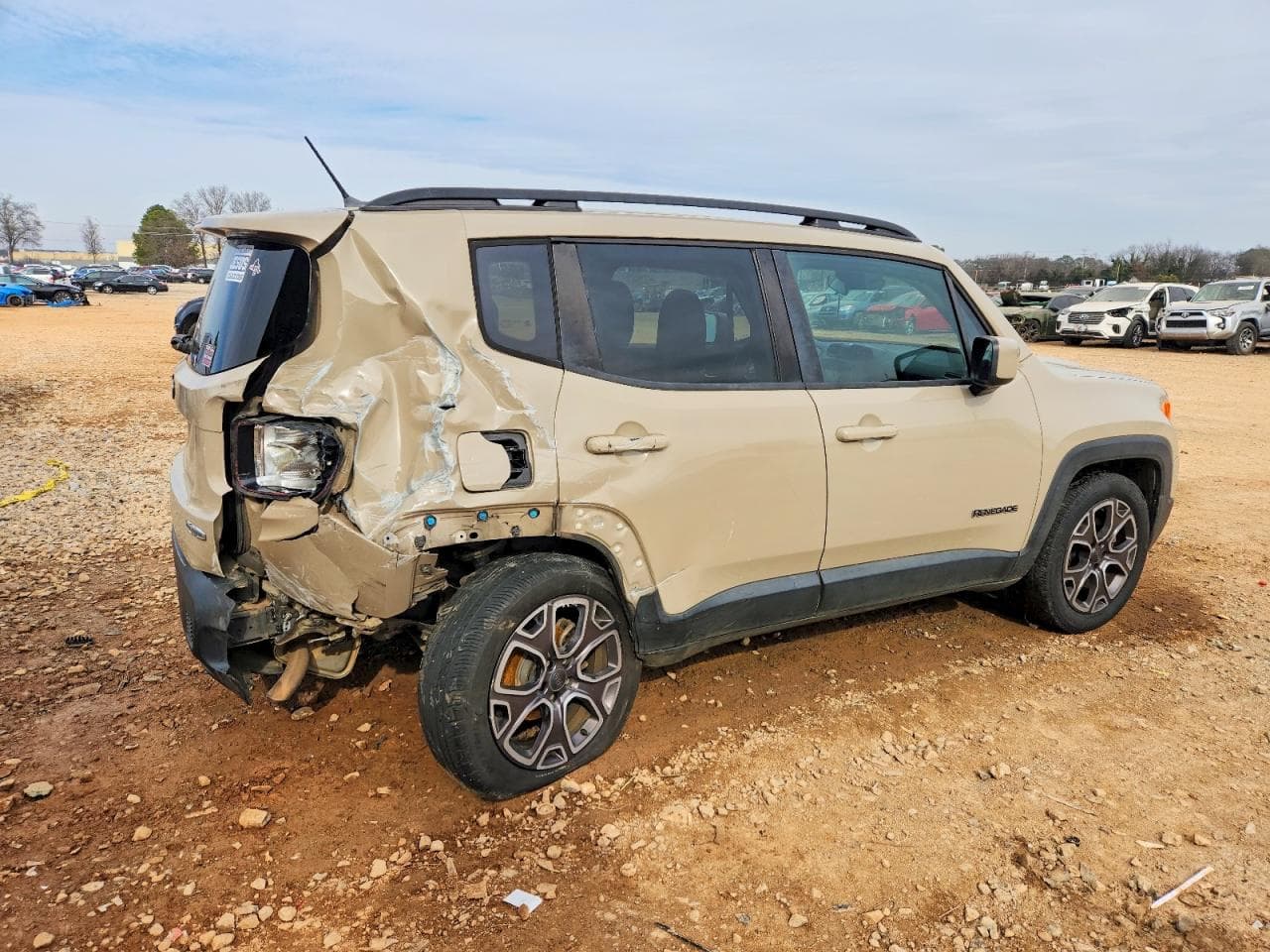 2015 Jeep Renegade Latitude - foto 3