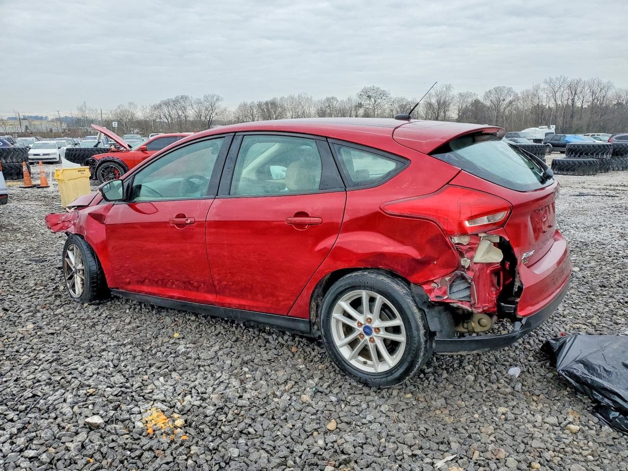 2017 Ford Focus Se - foto 2