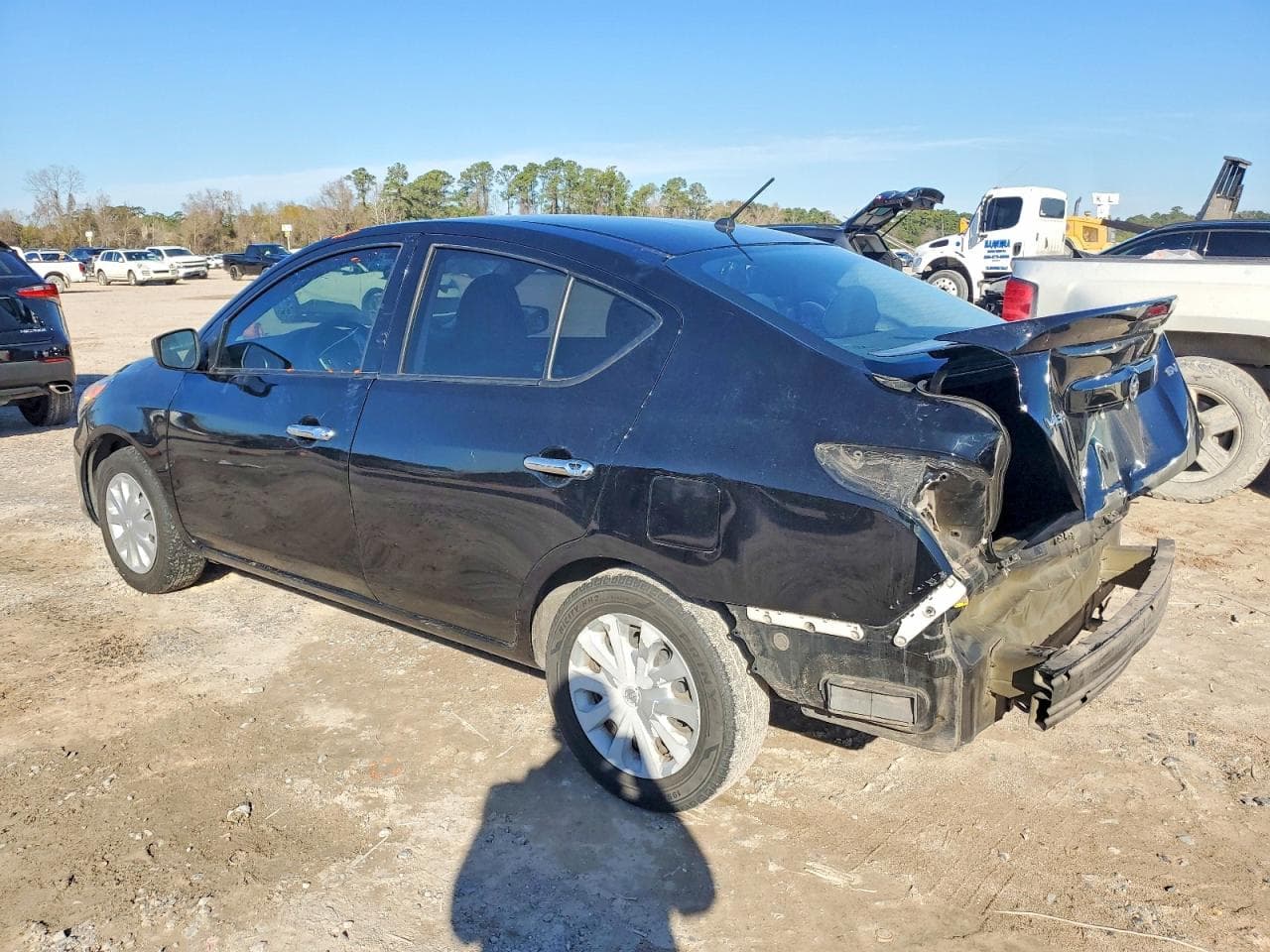 2019 Nissan Versa S - foto 2