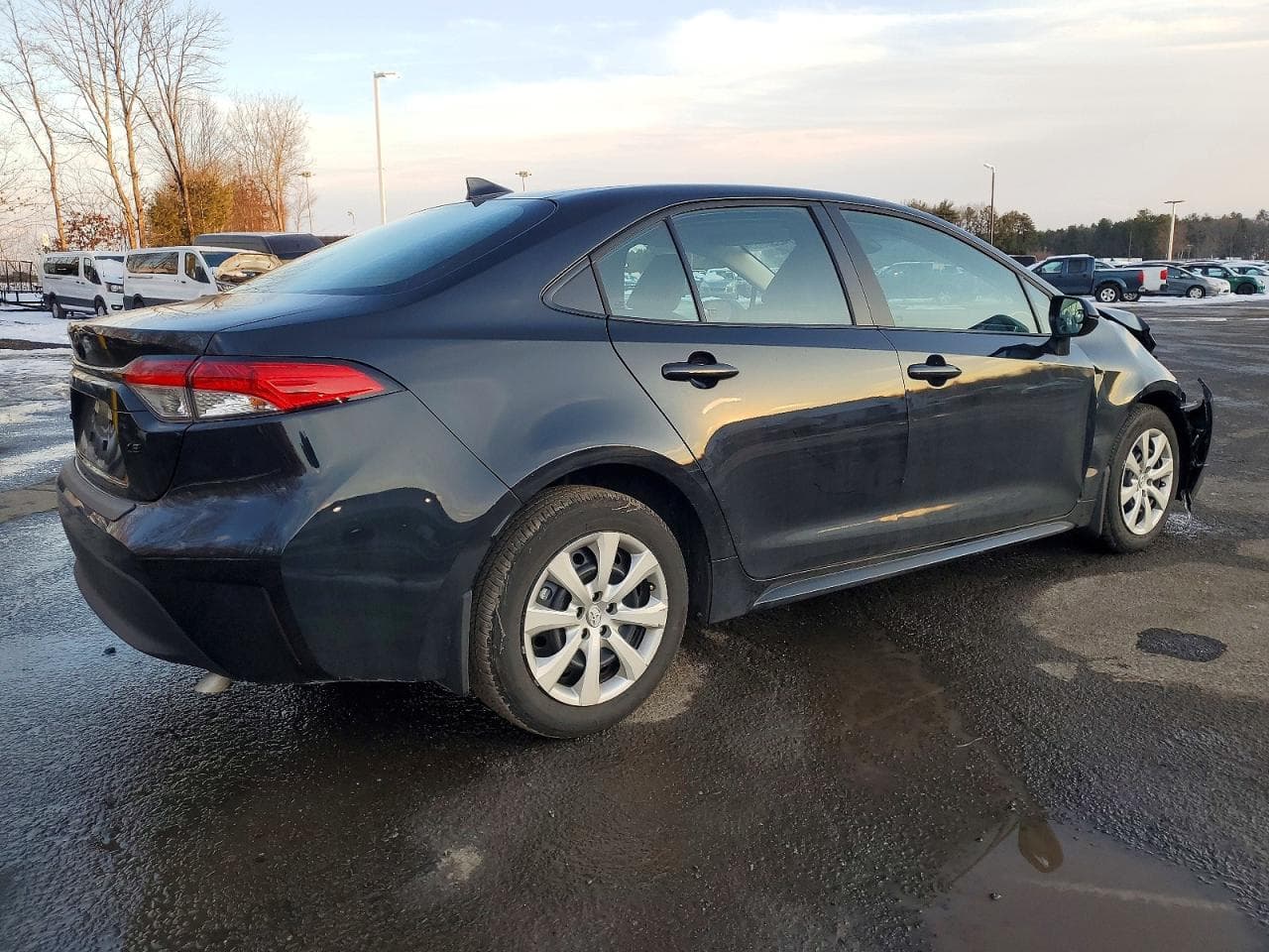 2025 Toyota Corolla Le - foto 3