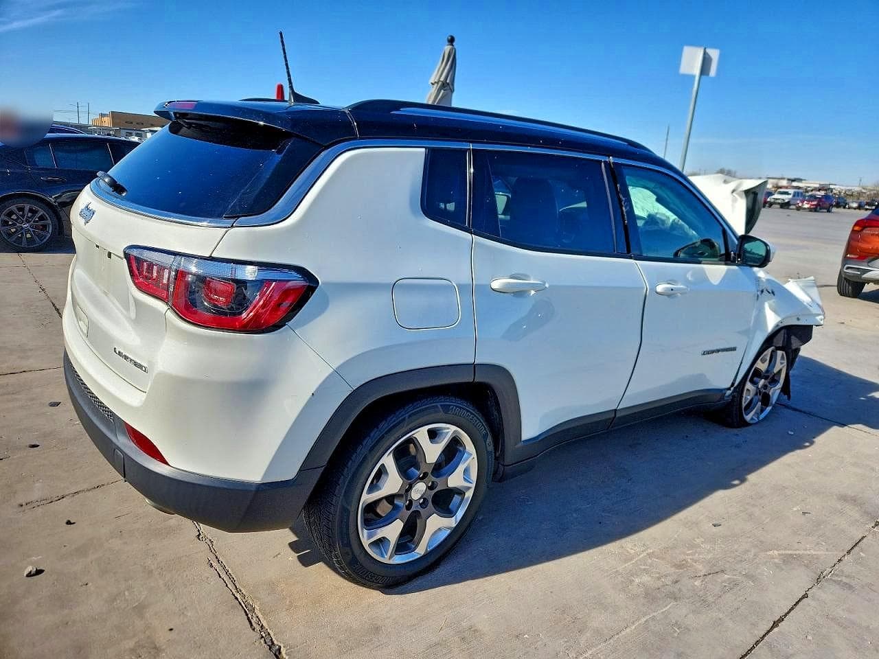 2020 Jeep Compass Limited - foto 3