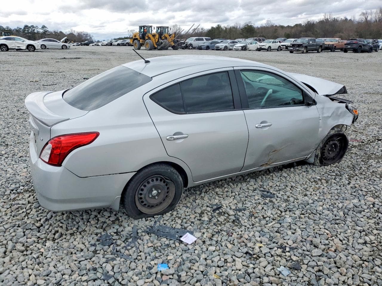 2018 Nissan Versa S - foto 3