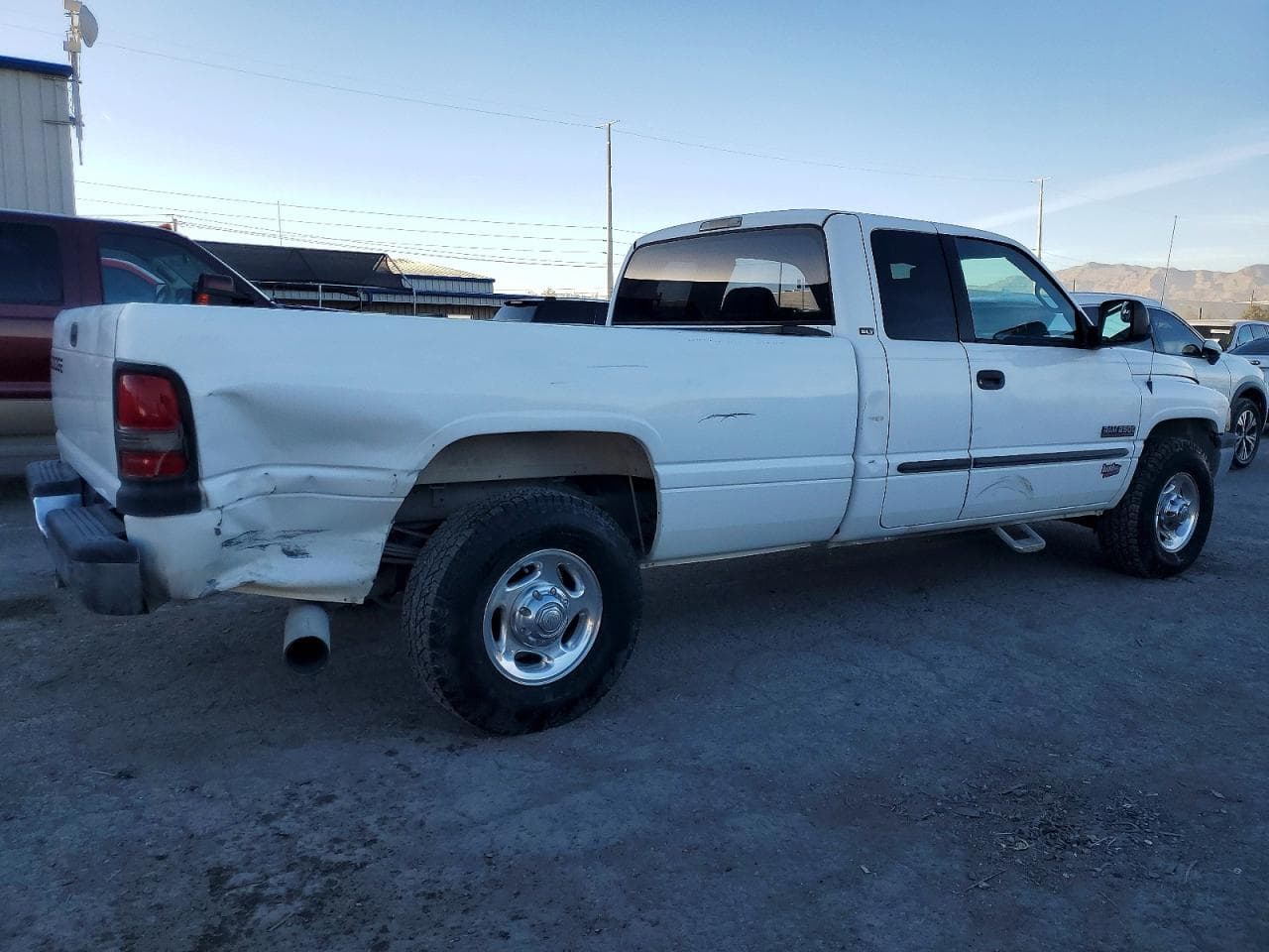 2002 Dodge Ram 2500 - foto 3