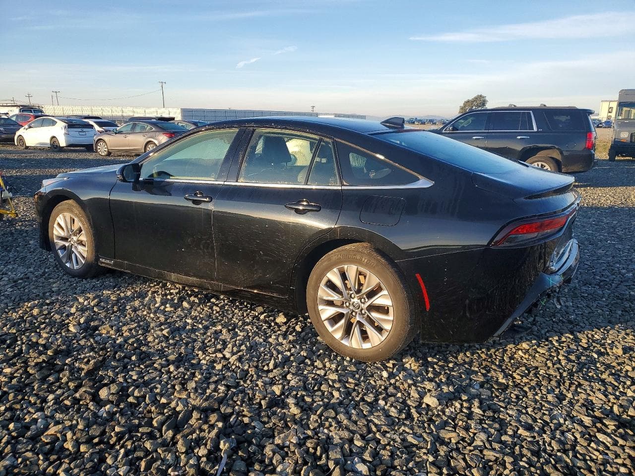 2022 Toyota Mirai Le - foto 2