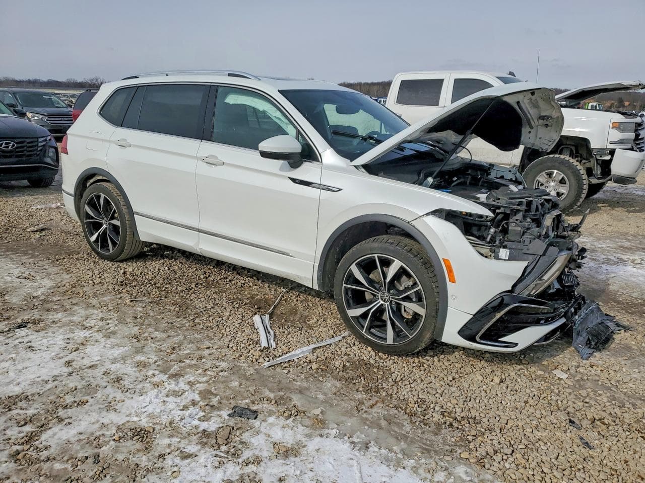 2022 Volkswagen Tiguan Sel R-Line - foto 4