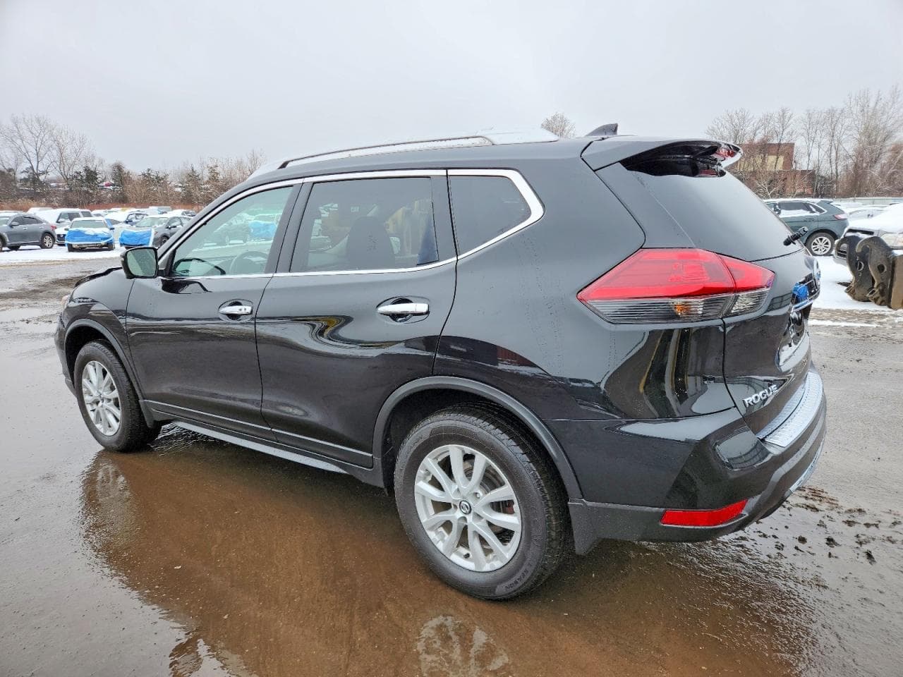 2018 Nissan Rogue S - foto 2