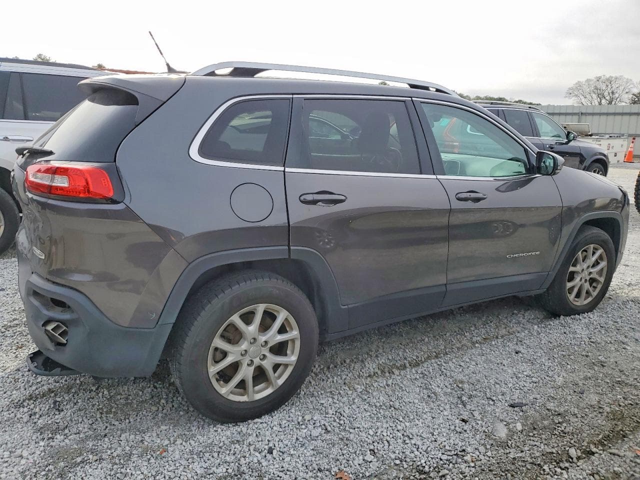 2016 Jeep Cherokee Latitude - foto 3