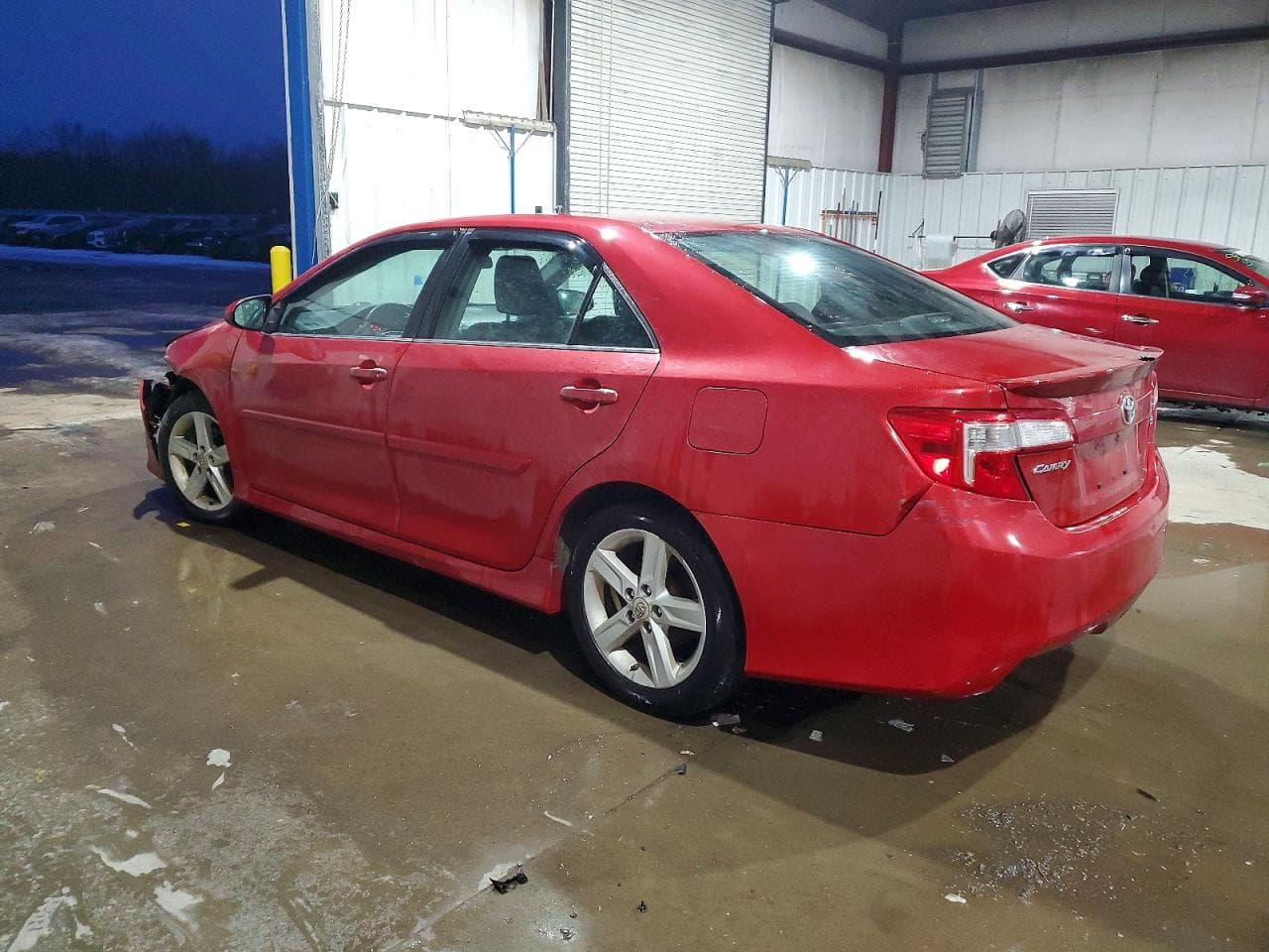 2013 Toyota Camry L - foto 2