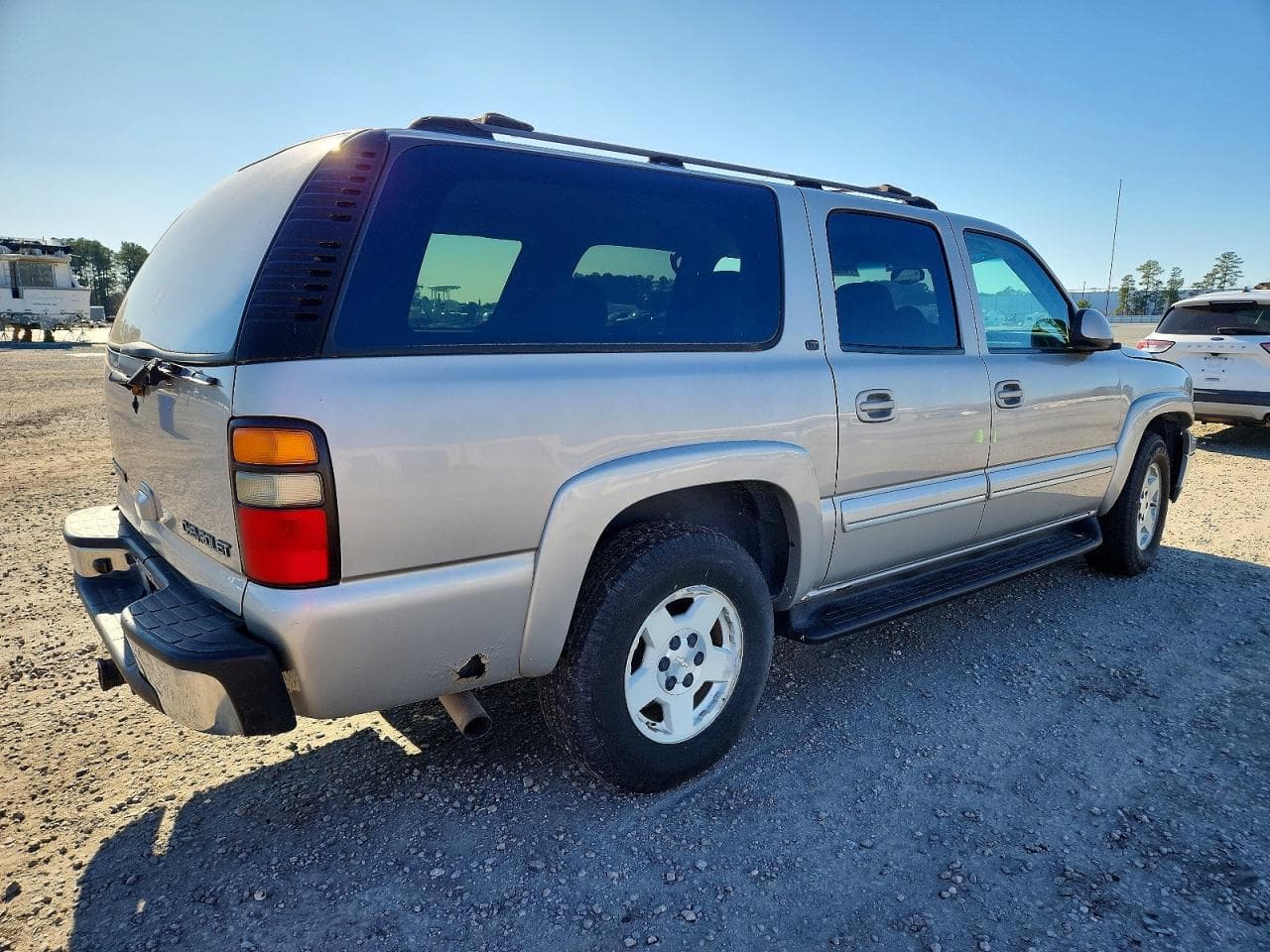 2004 Chevrolet Suburban C1500 - foto 3