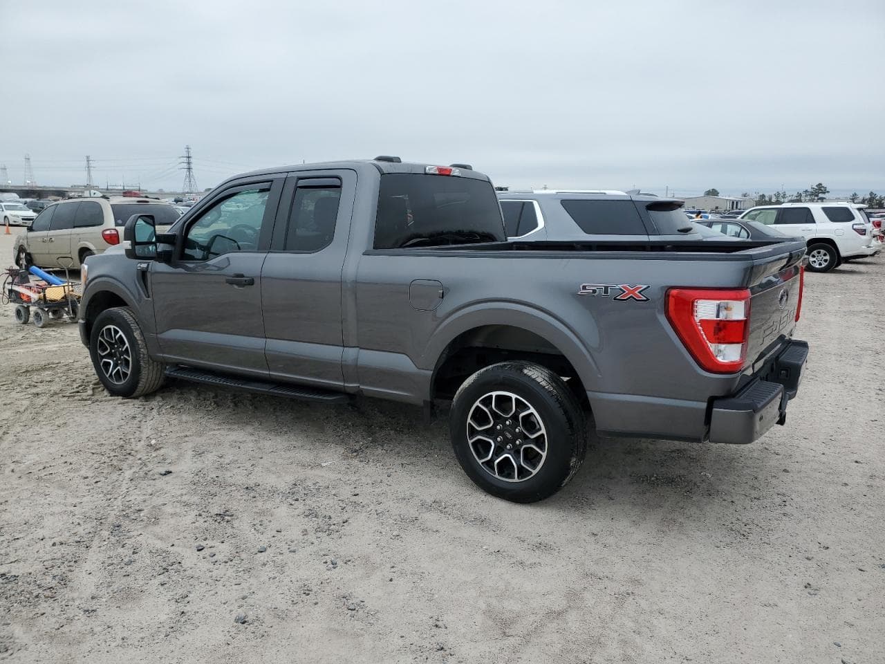 2022 Ford F150 Super Cab - foto 2