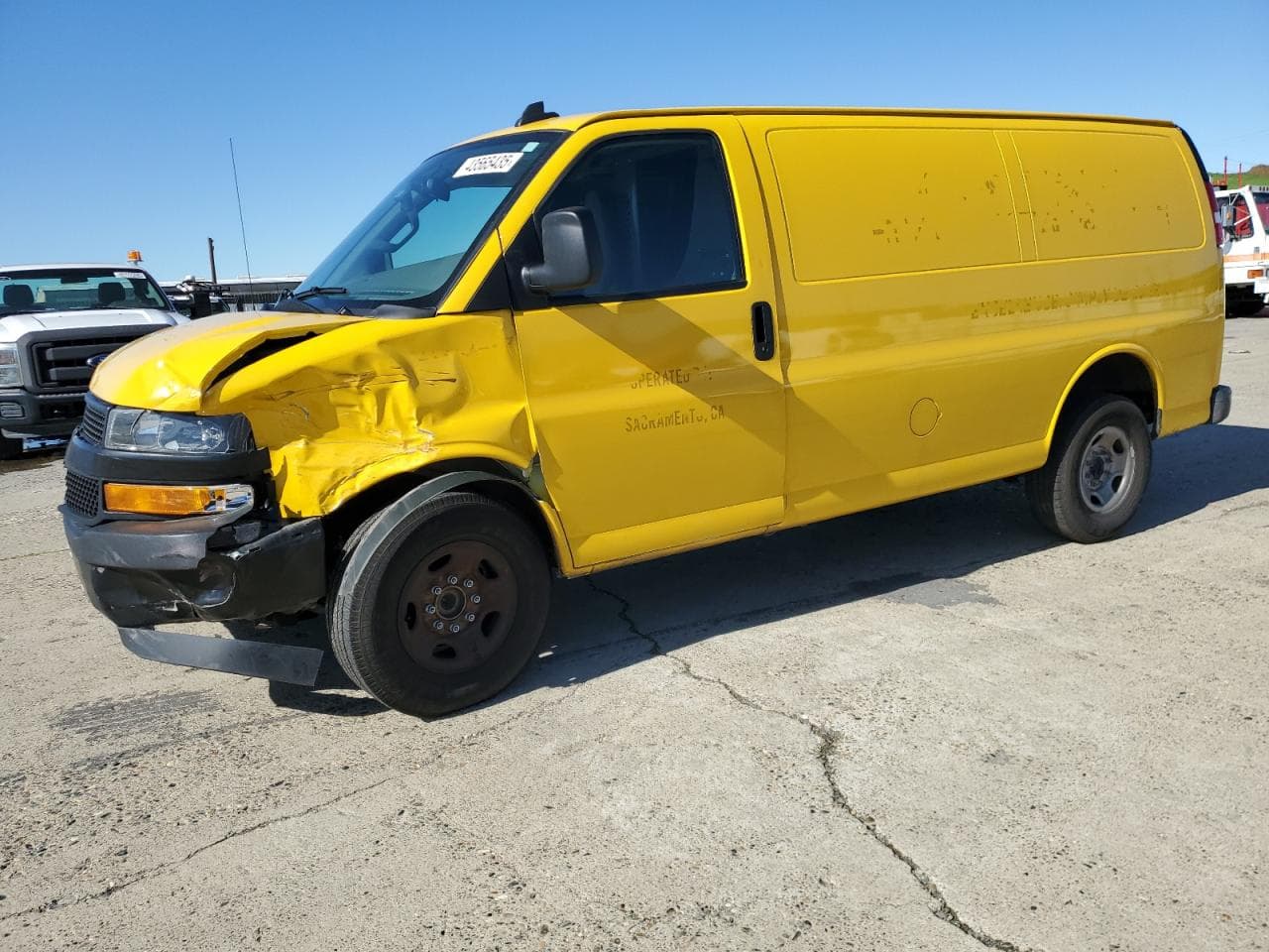 2023 Chevrolet Express G2500 - foto 2