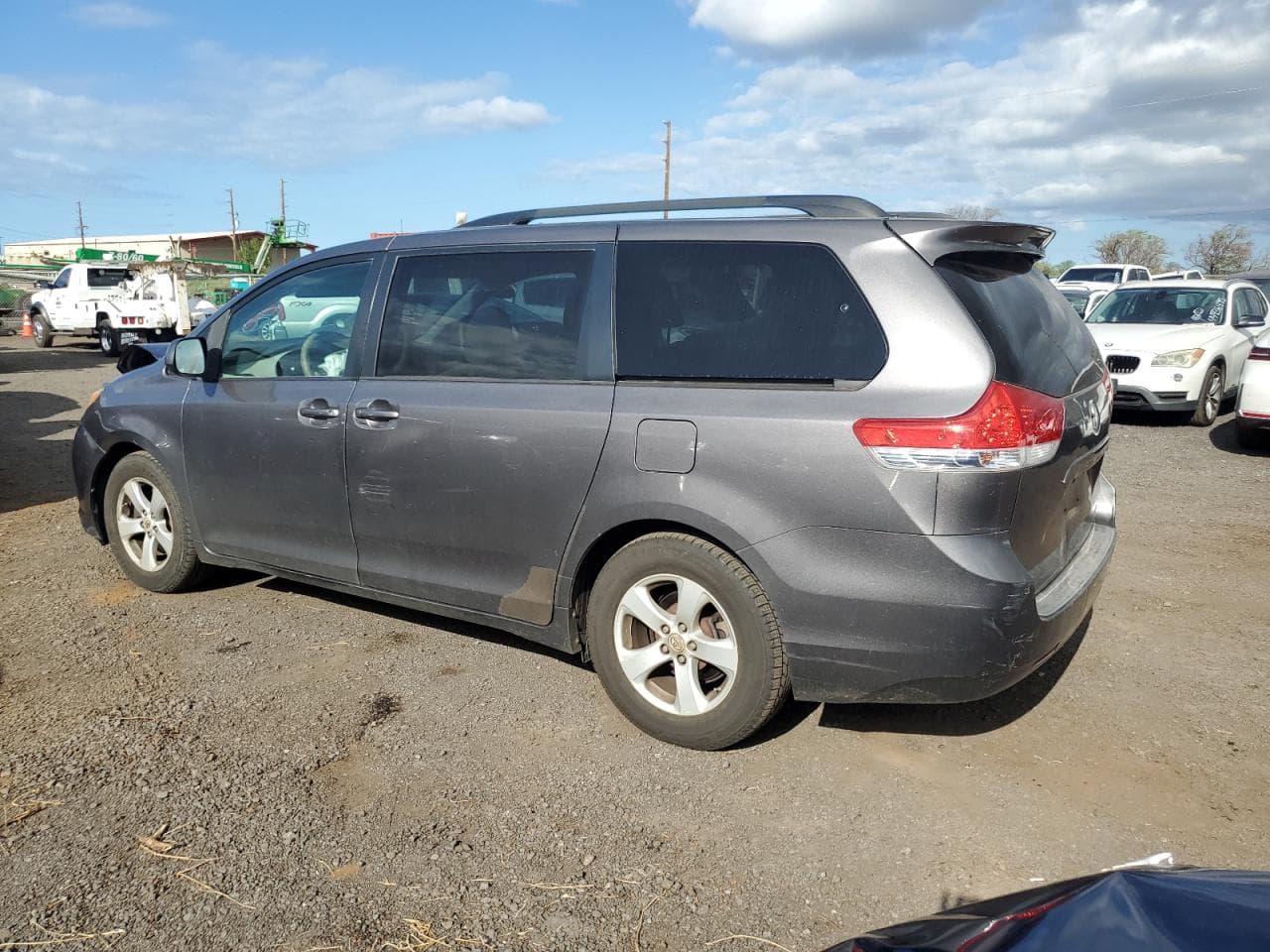 2011 Toyota Sienna Le - foto 2