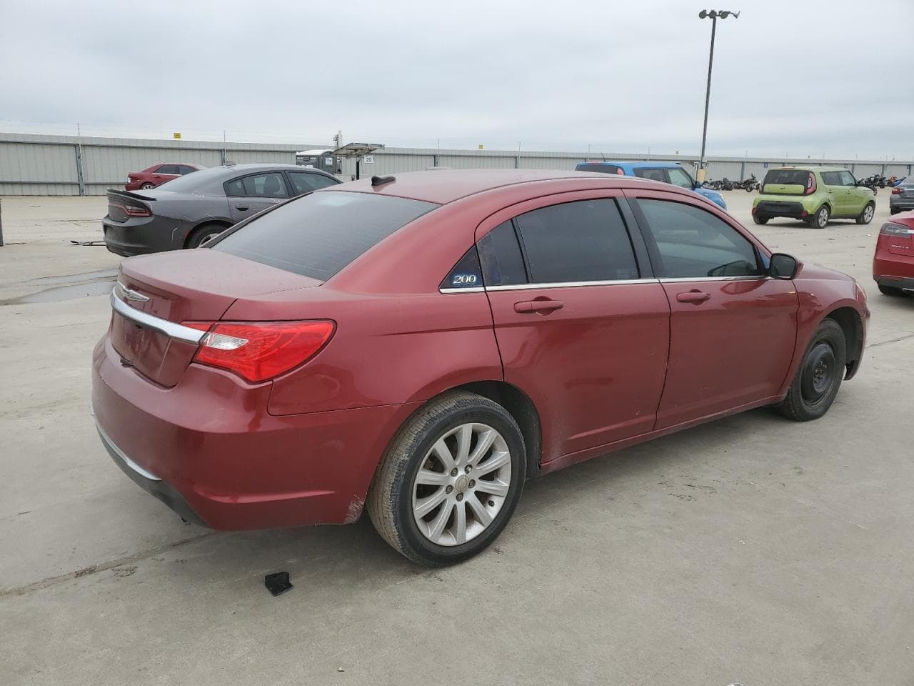2013 Chrysler 200 Touring - foto 3