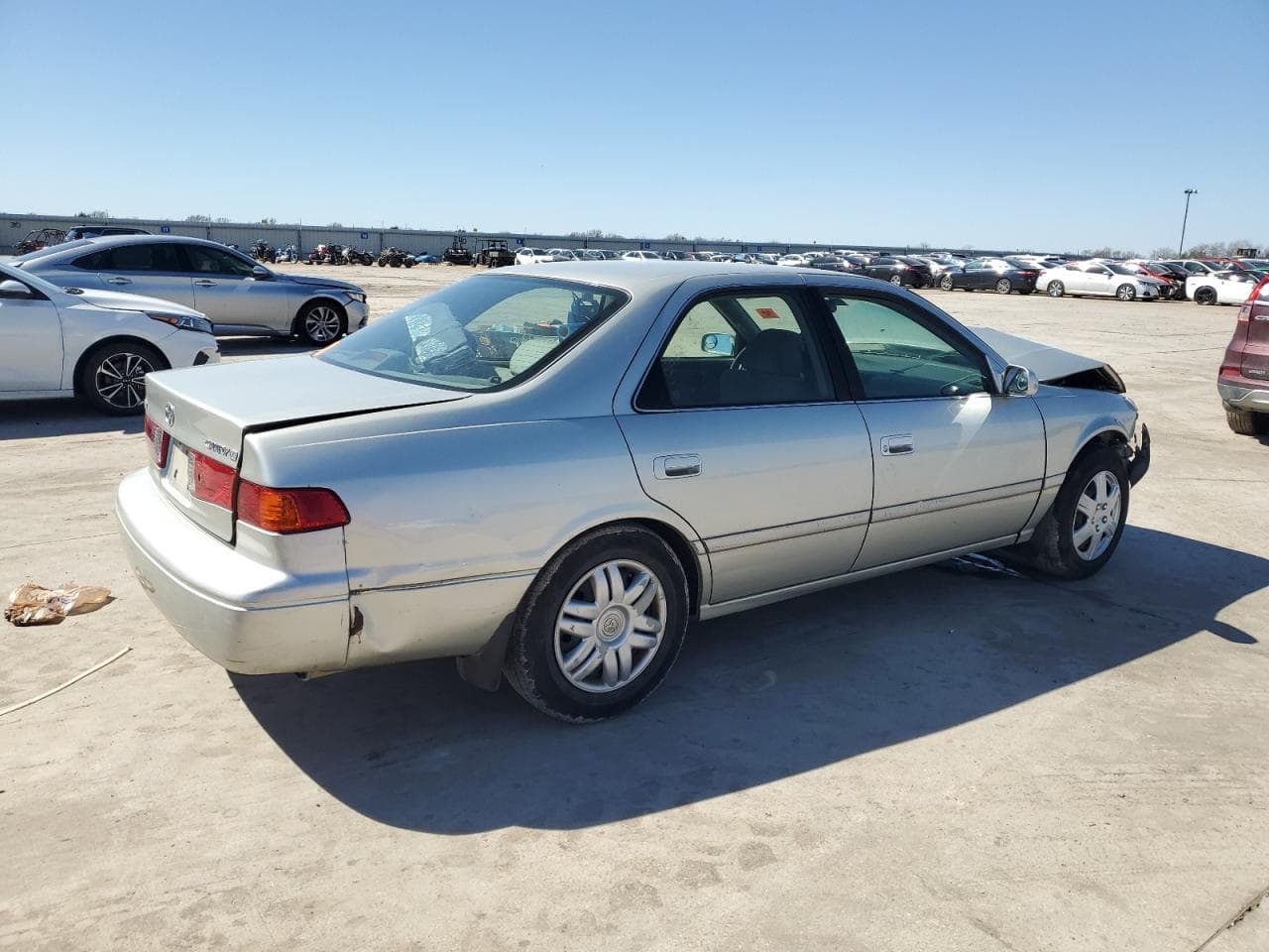 2000 Toyota Camry Ce - foto 3