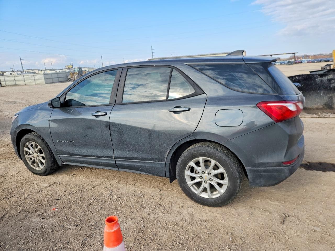 2020 Chevrolet Equinox Ls - foto 2