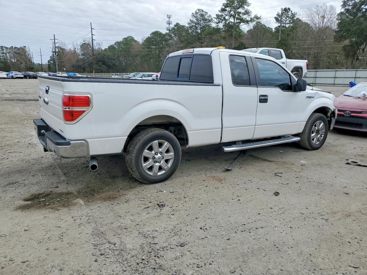 2013 Ford F150 Super Cab - foto 3