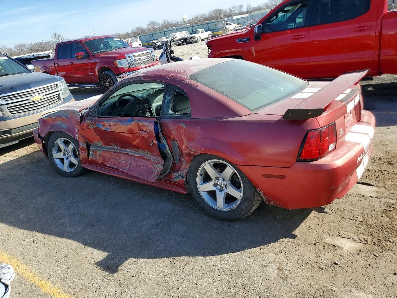 2002 Ford Mustang - foto 2